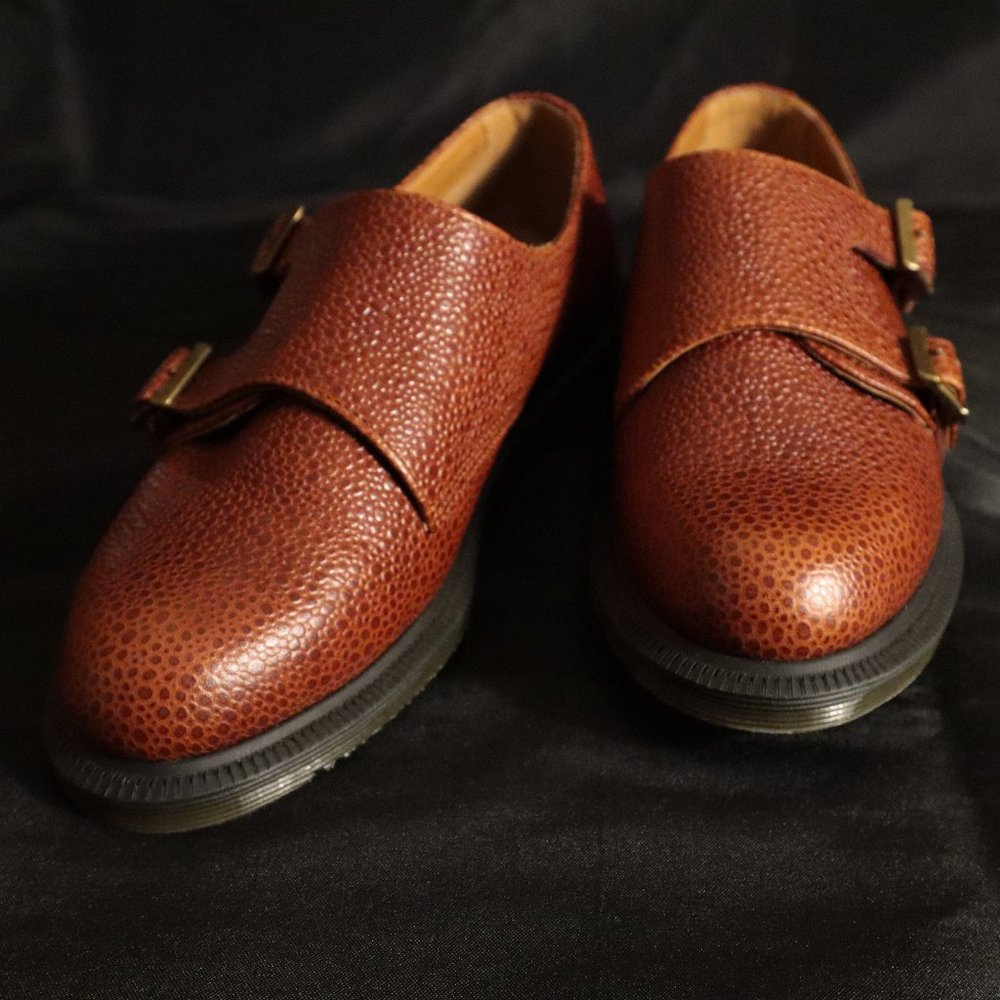 Dr. Martens Buckle Brown